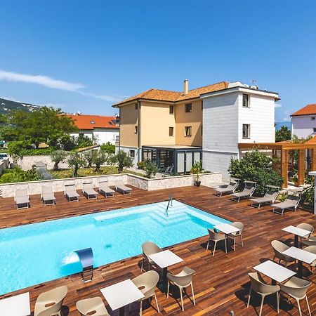 Hotel Vila Iris Baska 2 Esterno foto