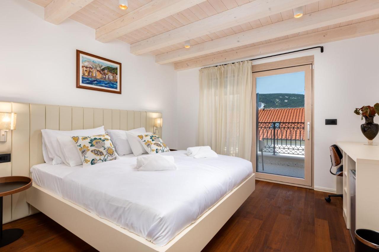 Hotel Vila Iris Baska 2 Esterno foto